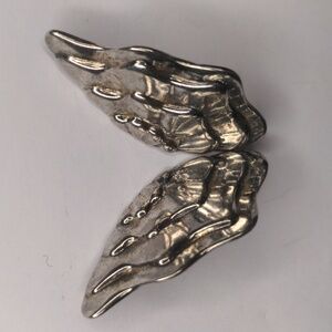 Avon Vintage Fairy Wing Earrings Silver Angel Butterfly Dragon Retro Jewelry